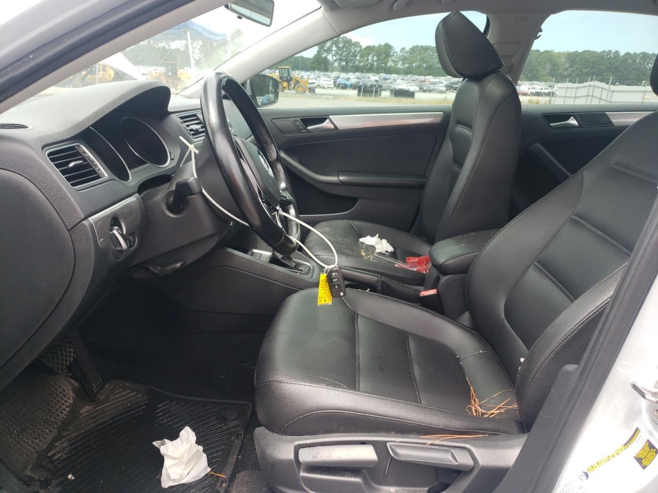 2017 Volkswagen Jetta Se - Image 7