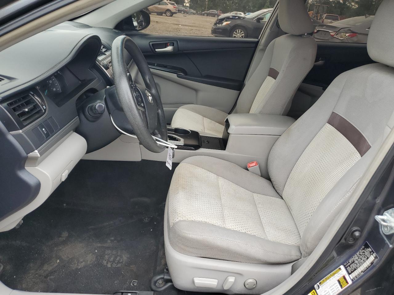 2012 Toyota Camry Base - Фото 7