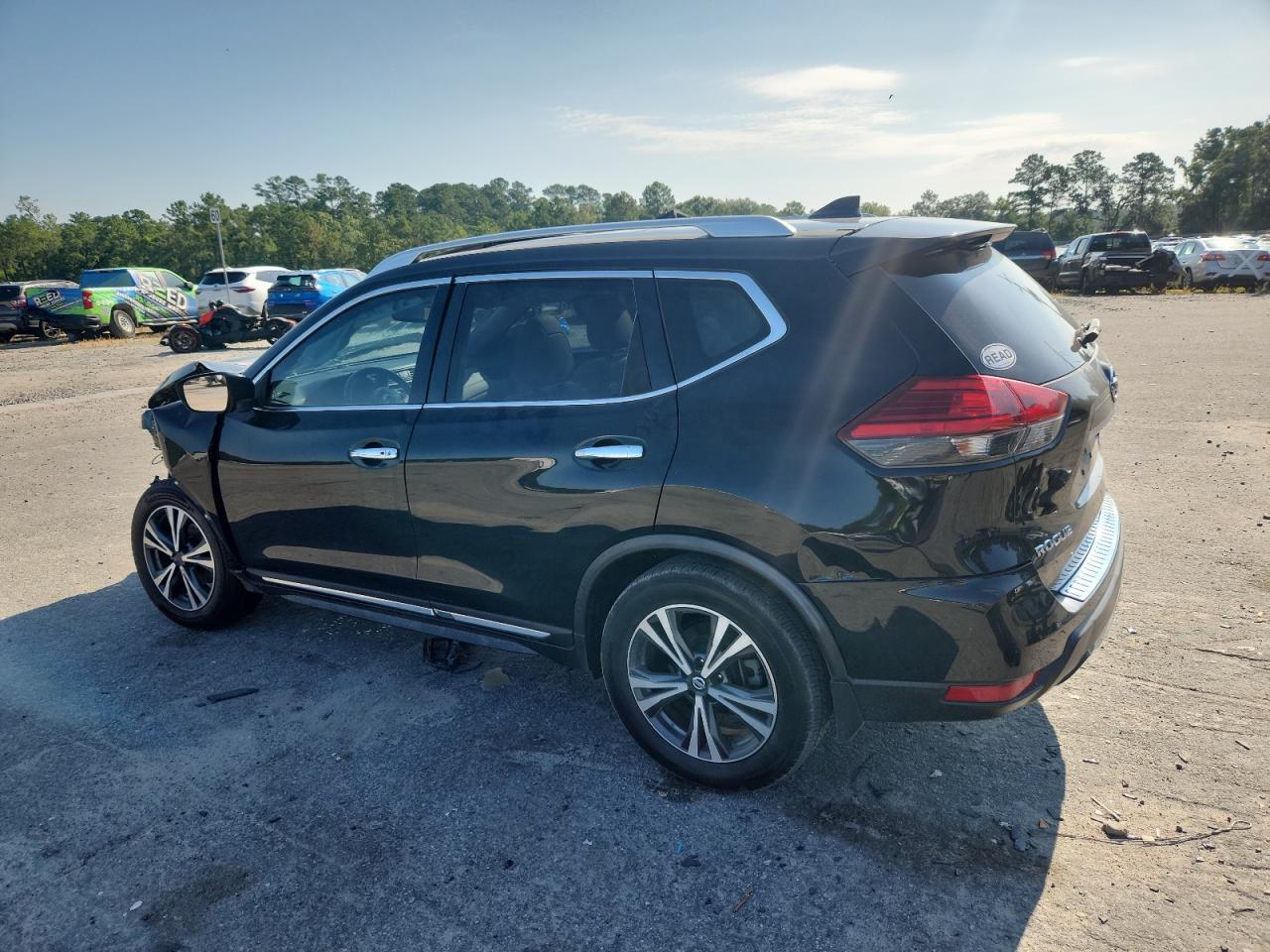2017 Nissan Rogue S - Фото 2