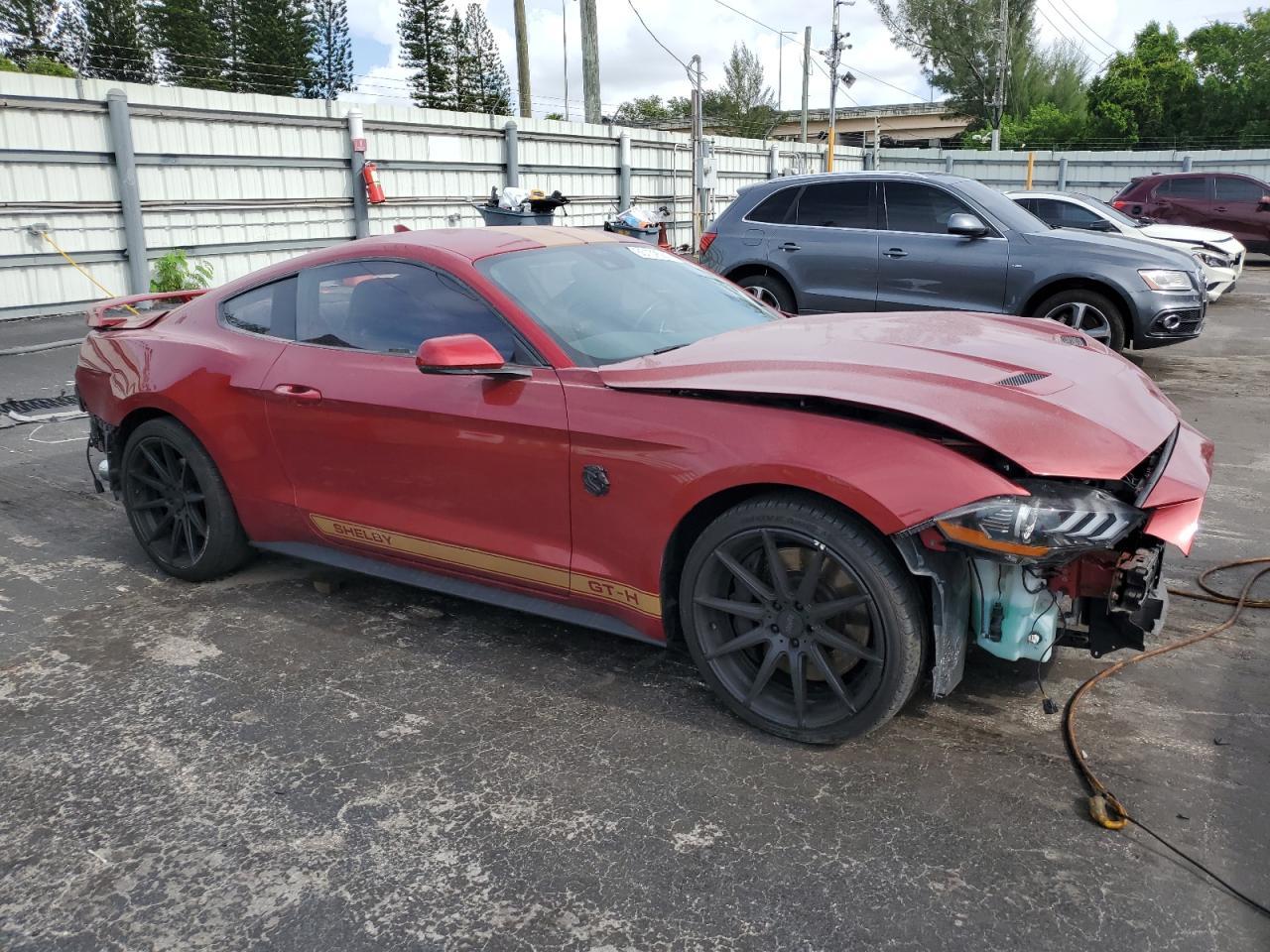 2022 Ford Mustang Gt - Фото 4