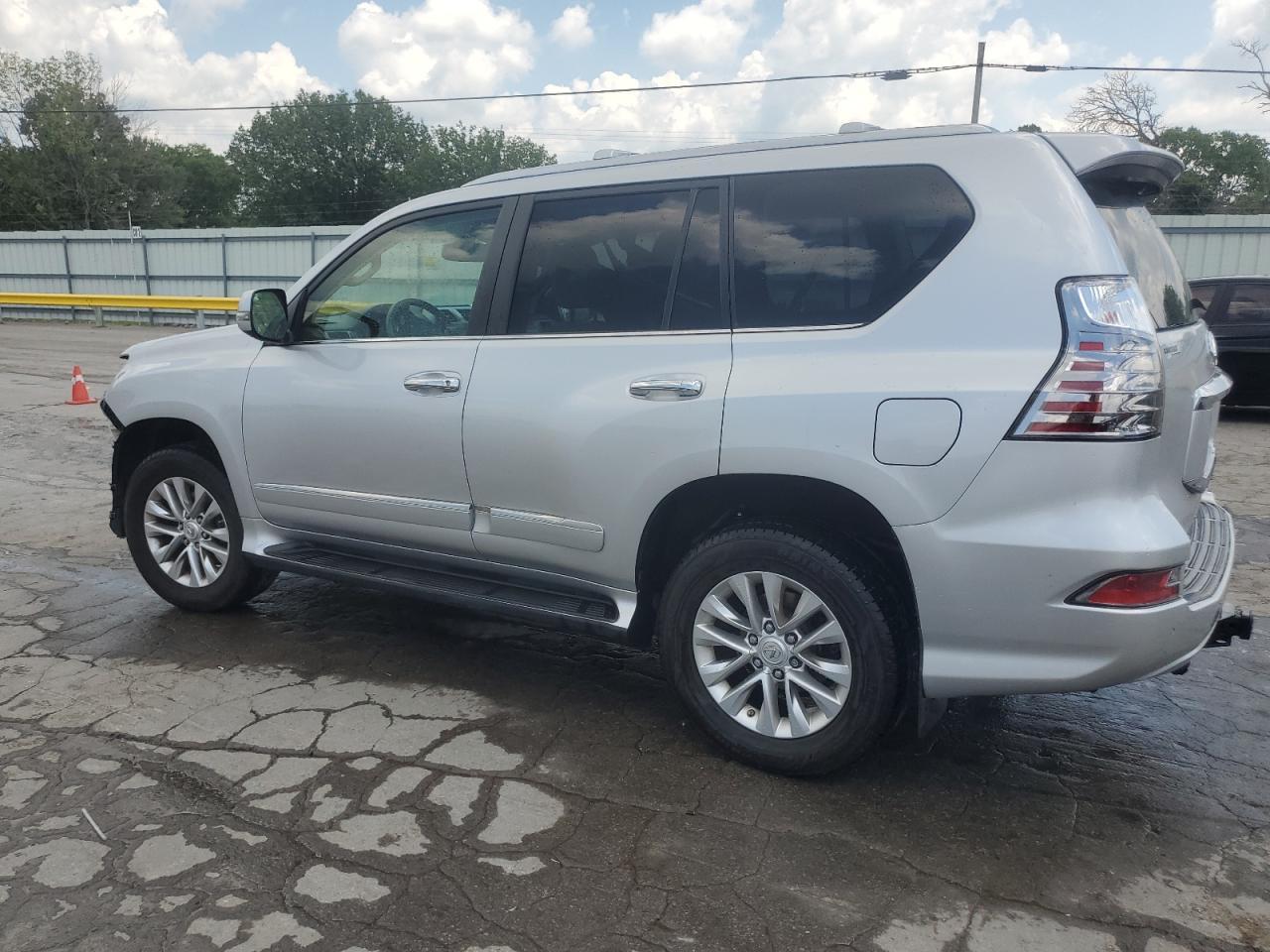 2015 Lexus Gx 460 - Фото 2