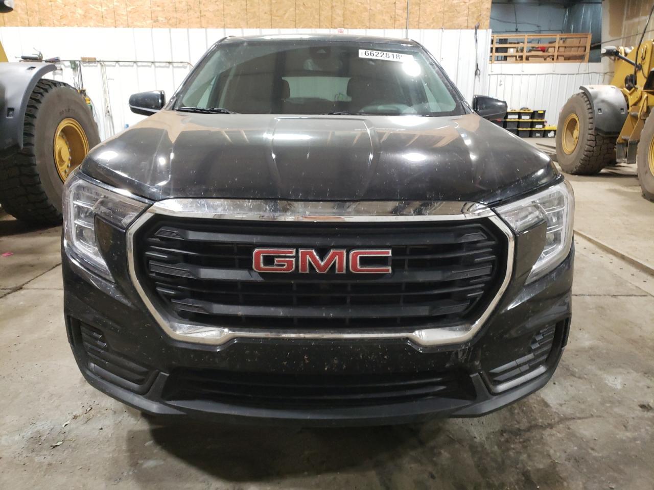 2023 GMC Terrain Sle - Image 5