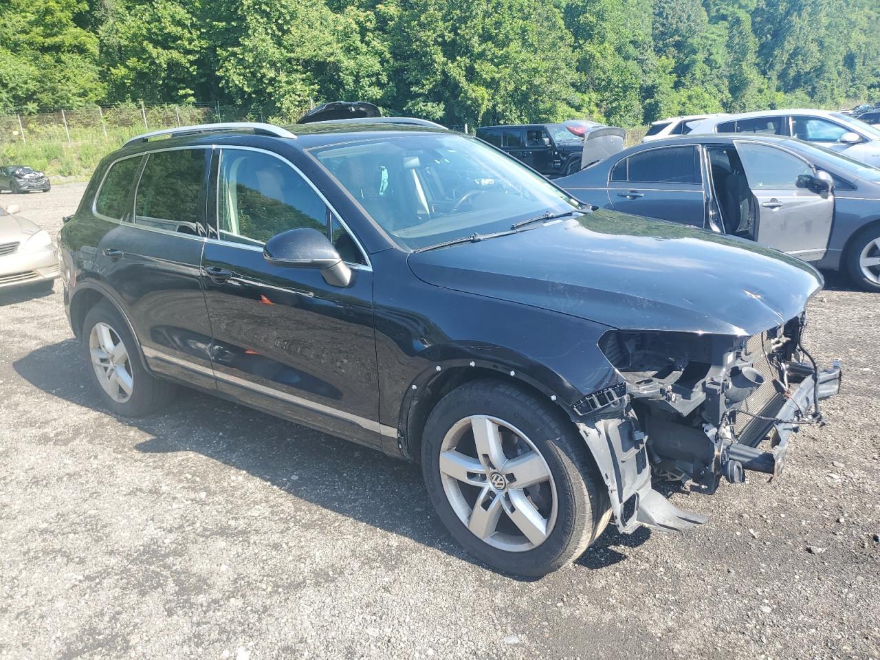 2014 Volkswagen Touareg V6 - Фото 4