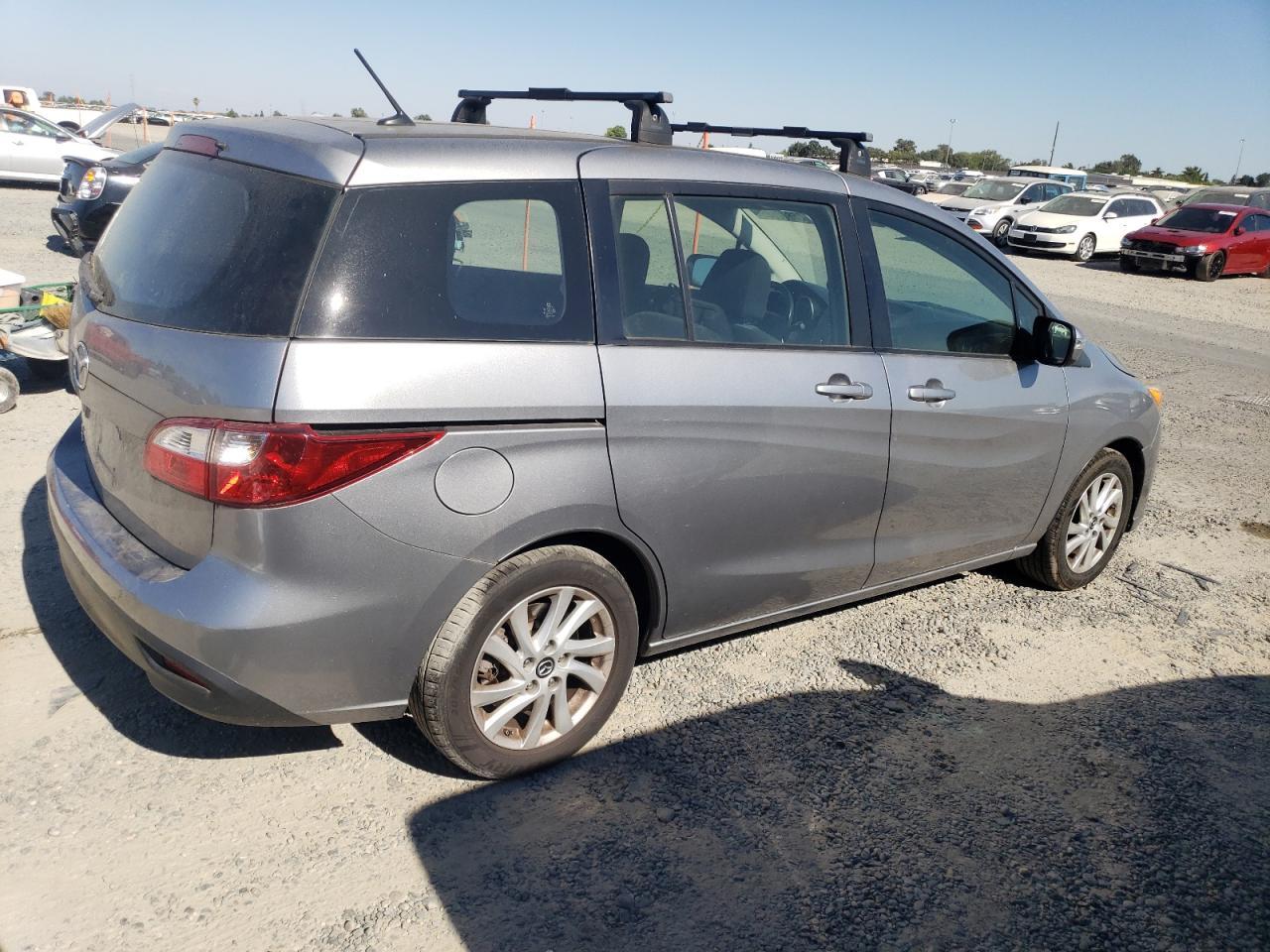 2015 Mazda 5 Sport - Фото 3