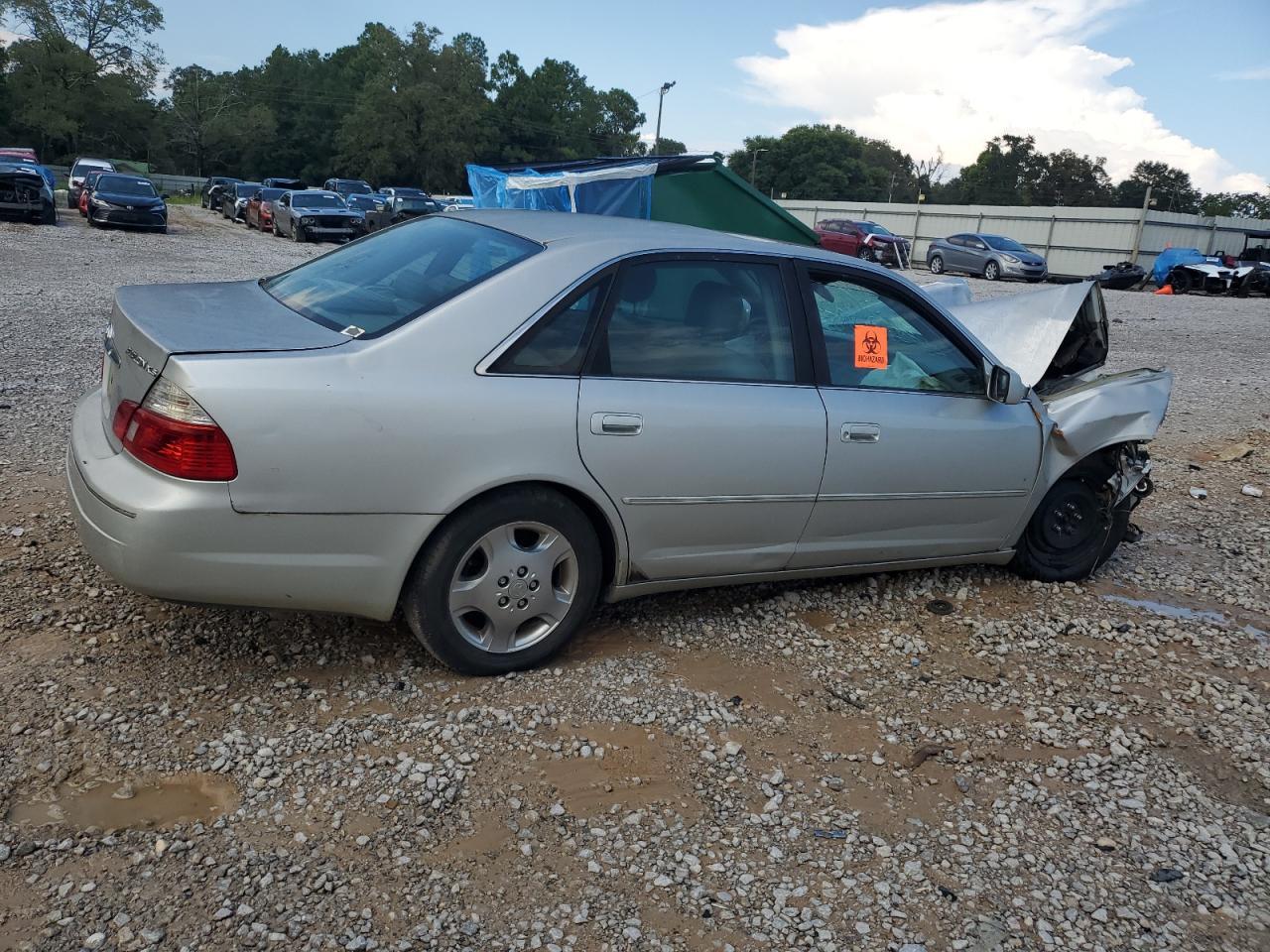 2001 Toyota Avalon Xl - Image 3