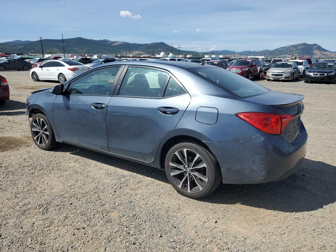 2017 Toyota Corolla L - Фото 2