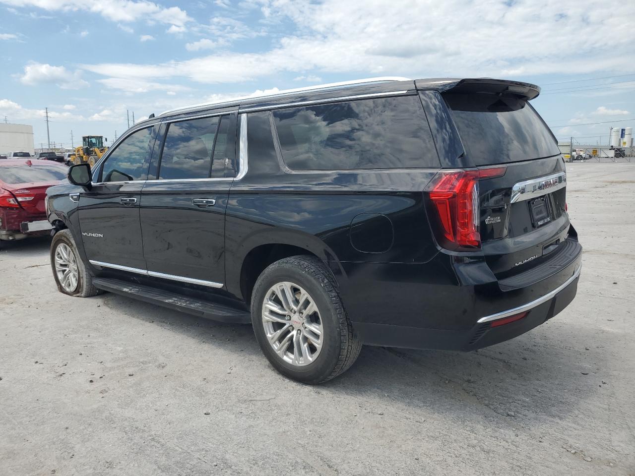 2022 GMC Yukon Xl K1500 Slt - Image 2