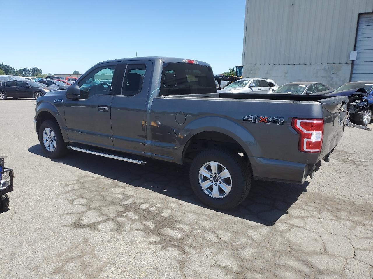 2018 Ford F150 Super Cab - Фото 2
