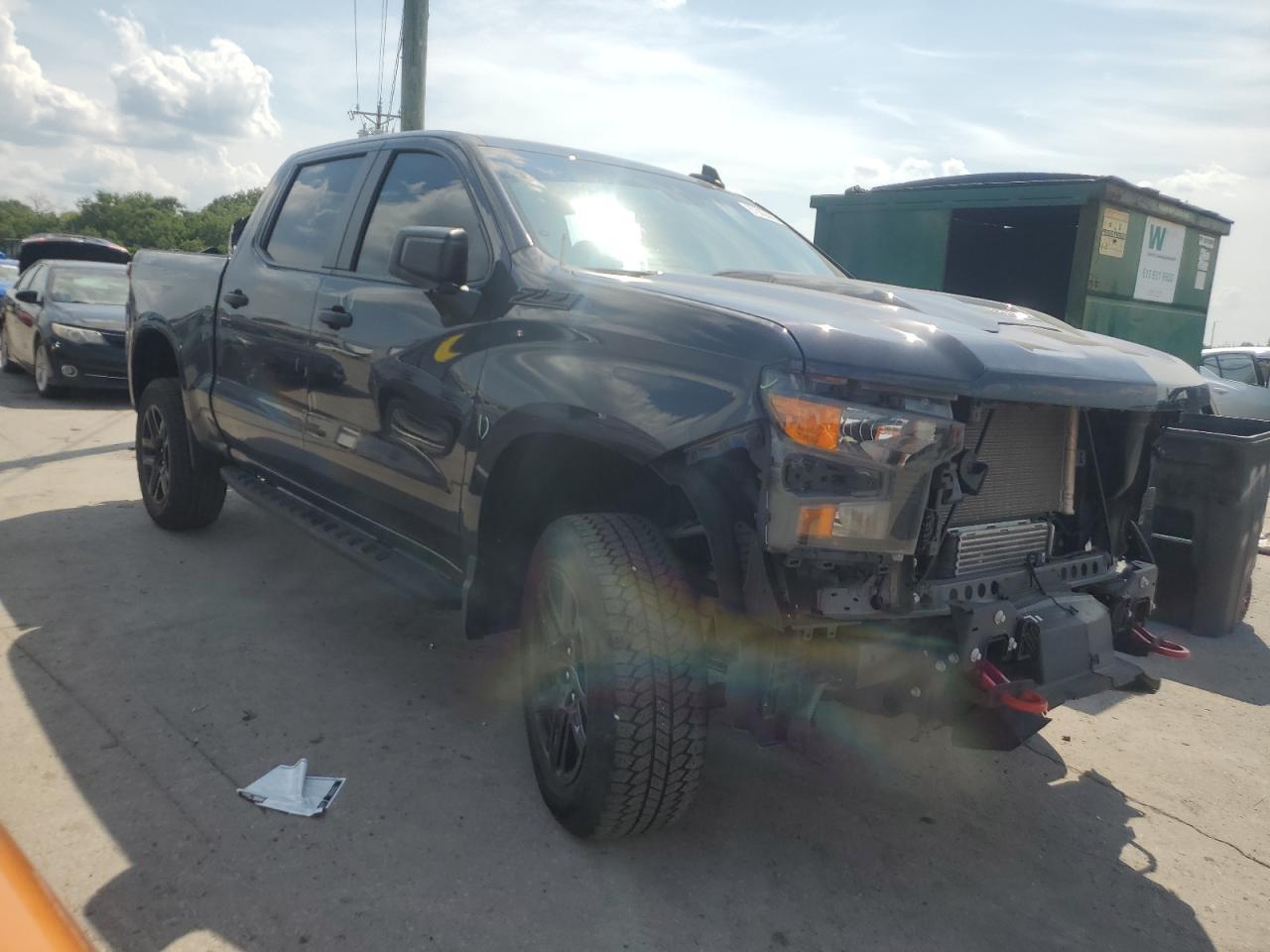 2023 Chevrolet Silverado K1500 Trail Boss Custom - Image 4