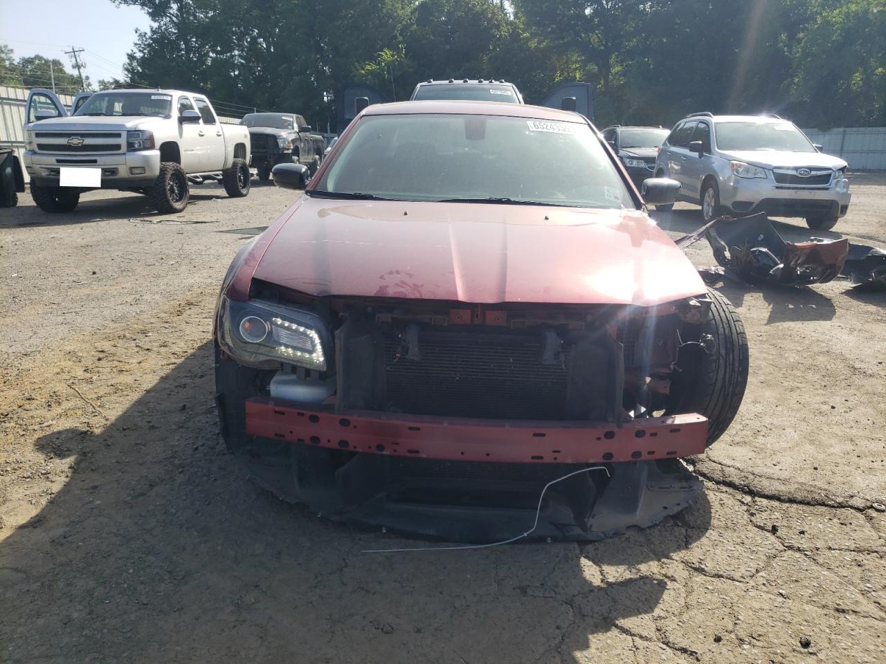 2022 Chrysler 300 Touring - Фото 5