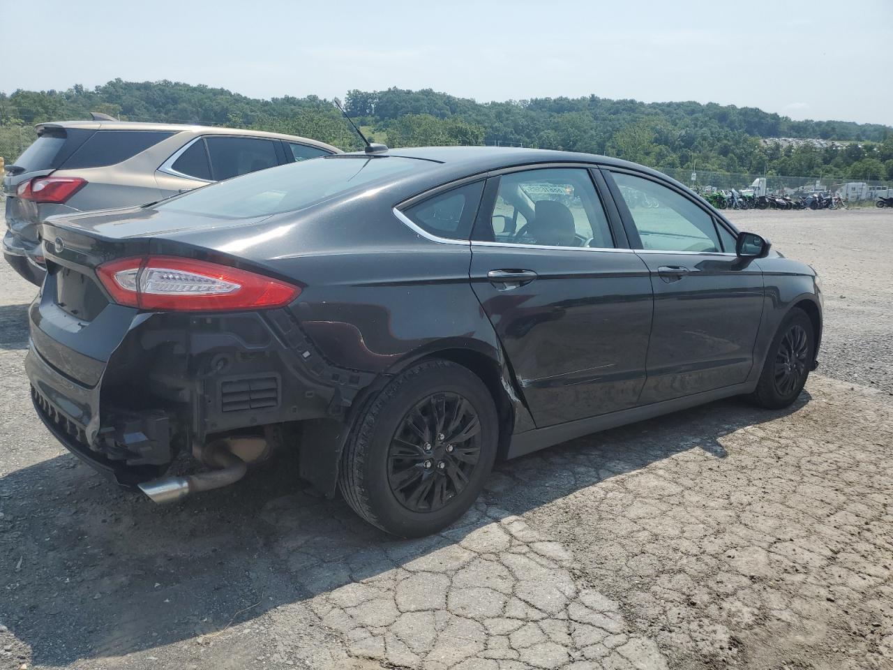 2014 Ford Fusion S - Фото 3