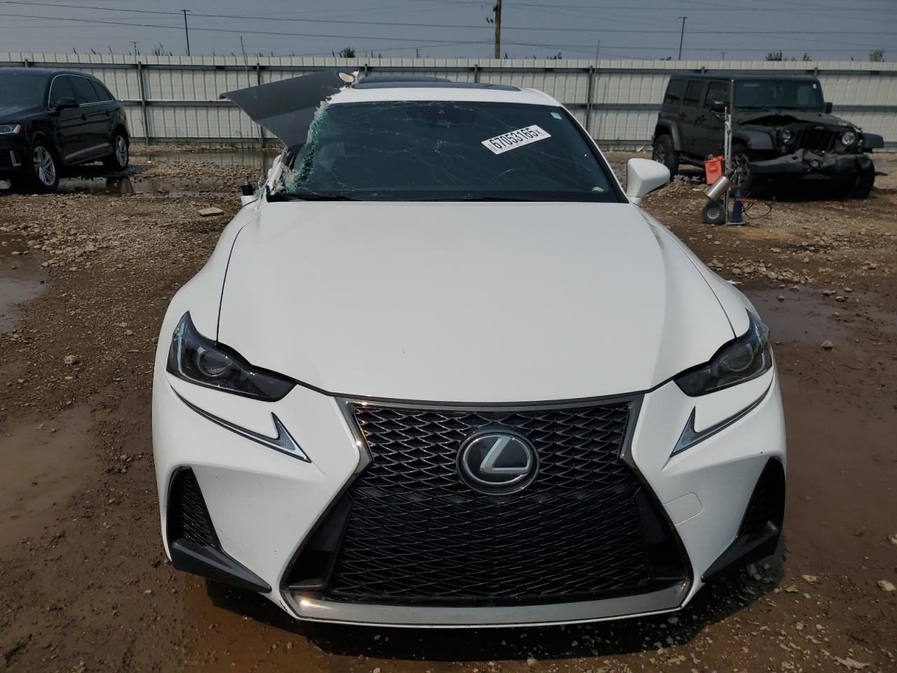 2017 Lexus Is 300 - Фото 5