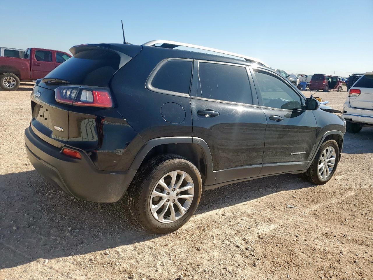 2020 Jeep Cherokee Latitude - Фото 3