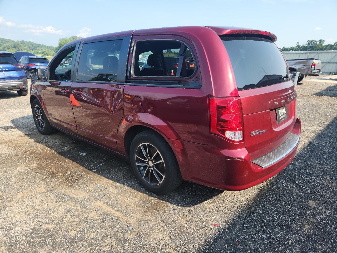 2019 Dodge Grand Caravan Gt - Фото 2