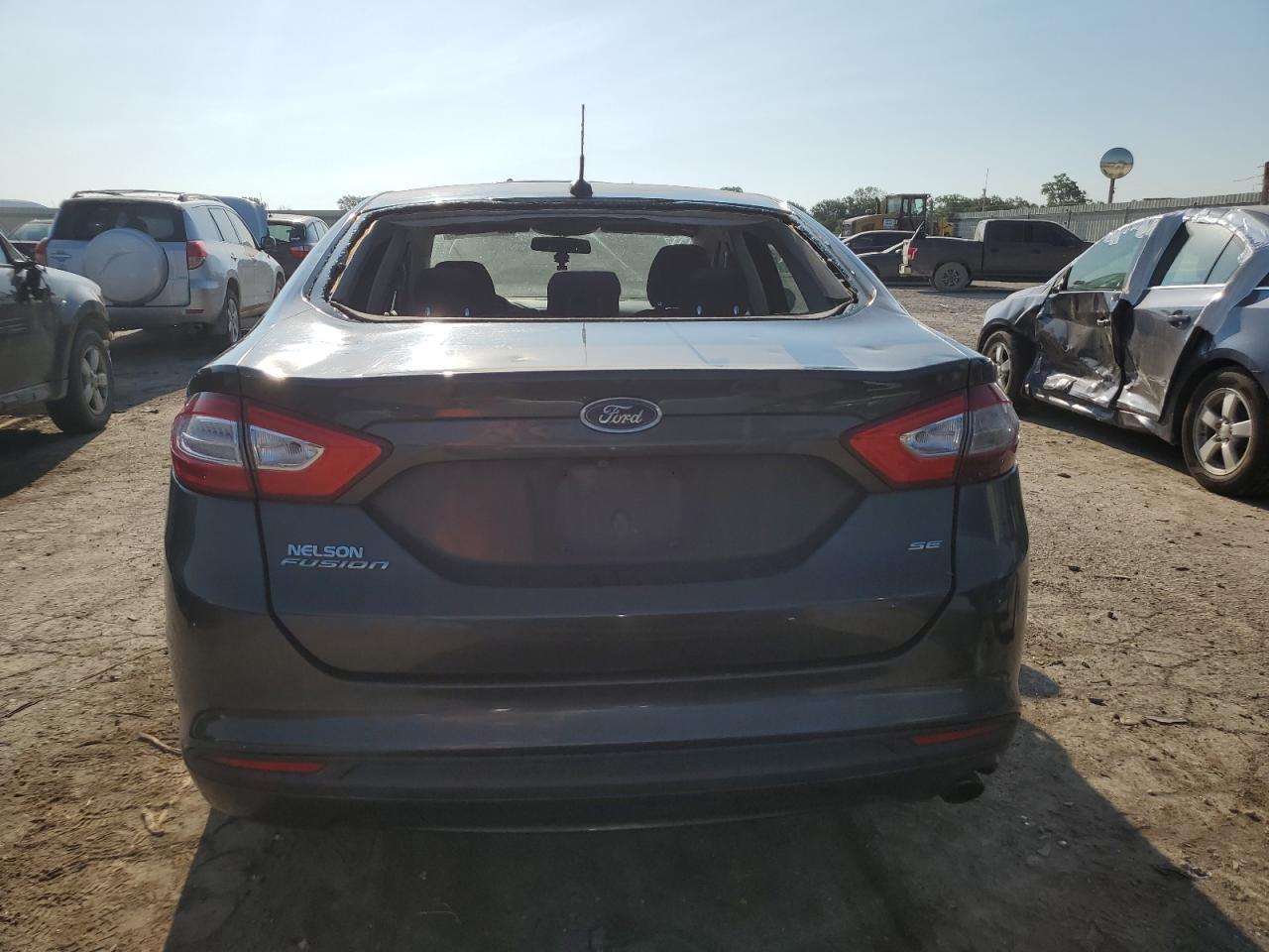 2015 Ford Fusion Se - Фото 6