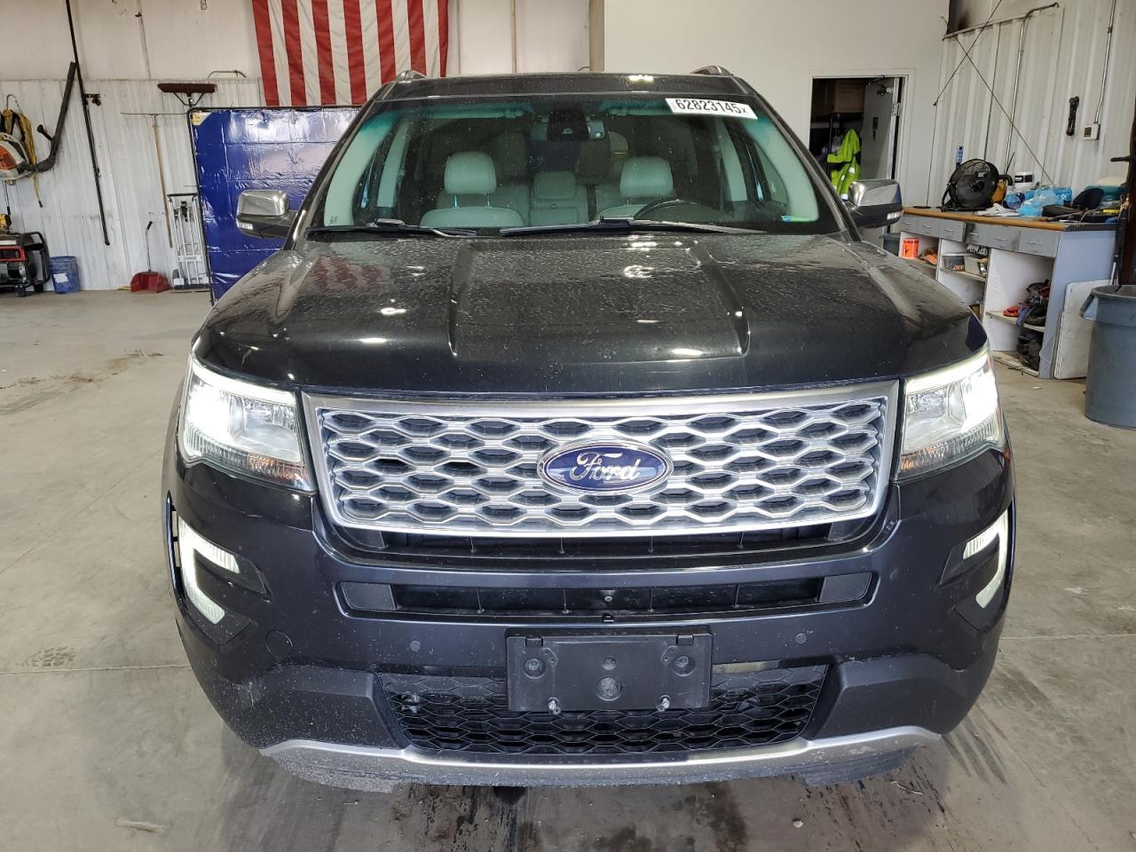 2017 Ford Explorer Platinum - Фото 5