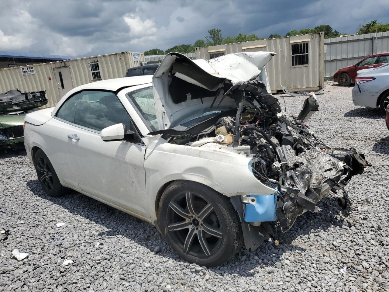 2010 Chrysler Sebring Limited - Image 4