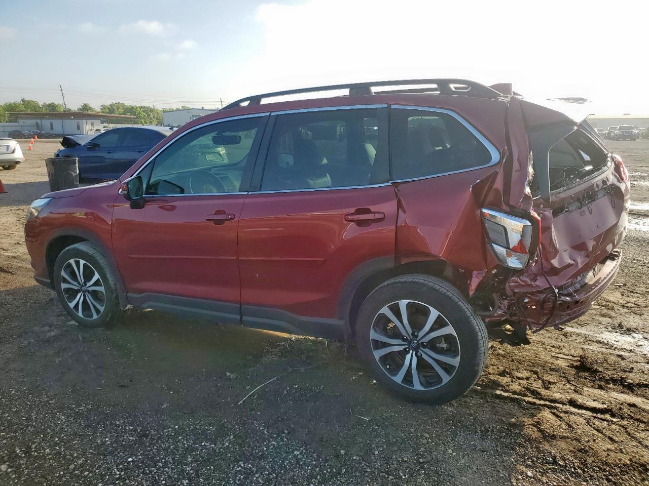 2023 Subaru Forester Limited - Фото 2