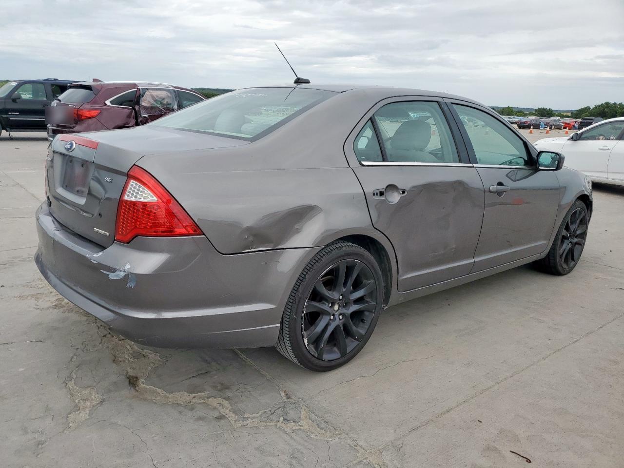 2011 Ford Fusion Se - Фото 3