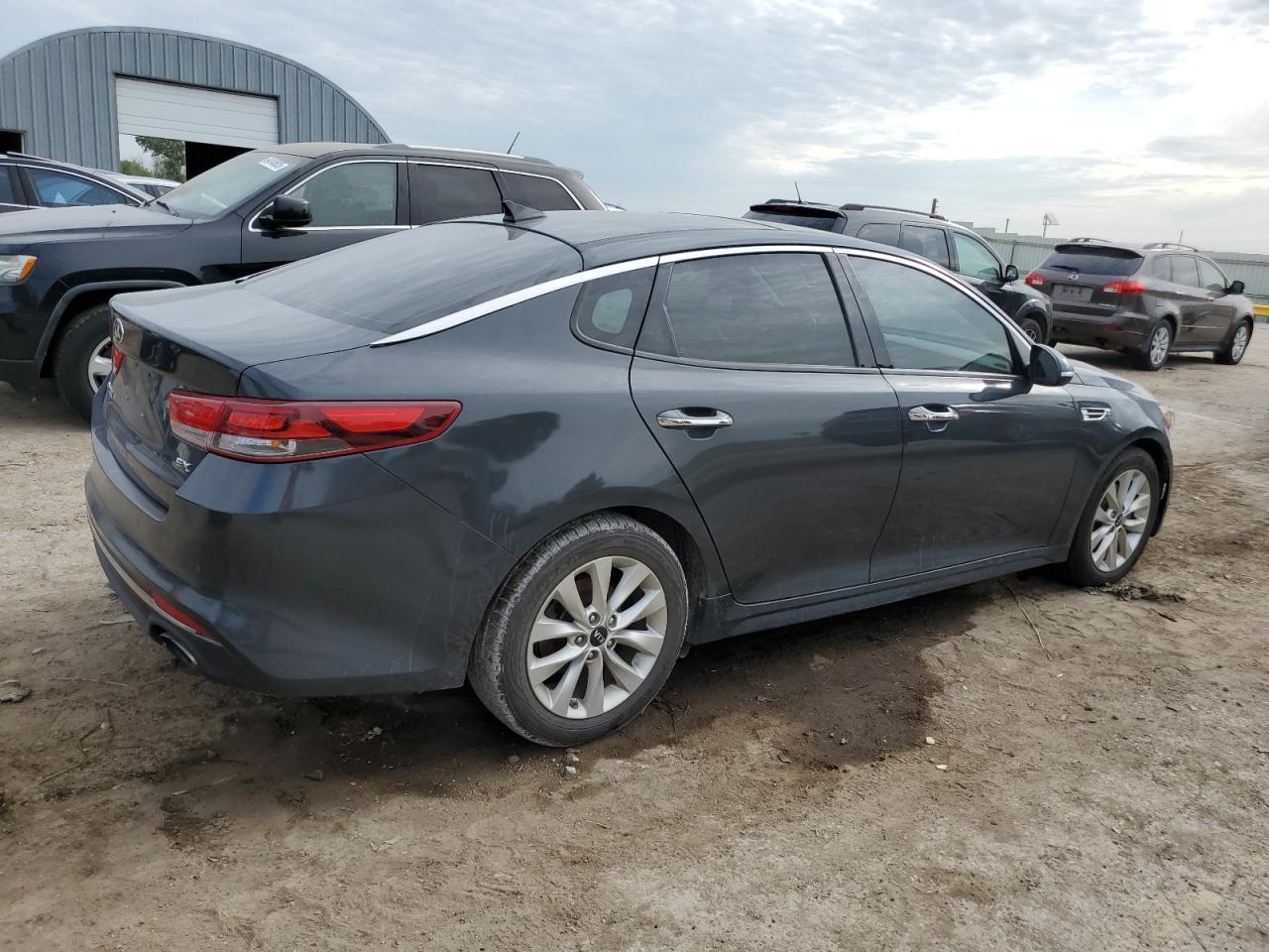 2016 Kia Optima Ex - Фото 3