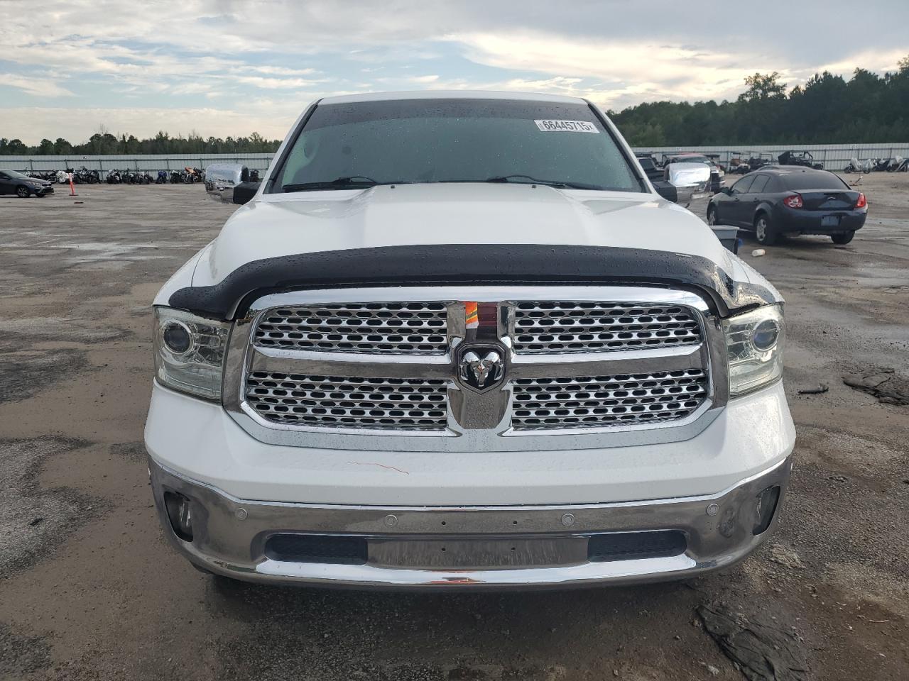 2015 Ram 1500 Laramie - Фото 5