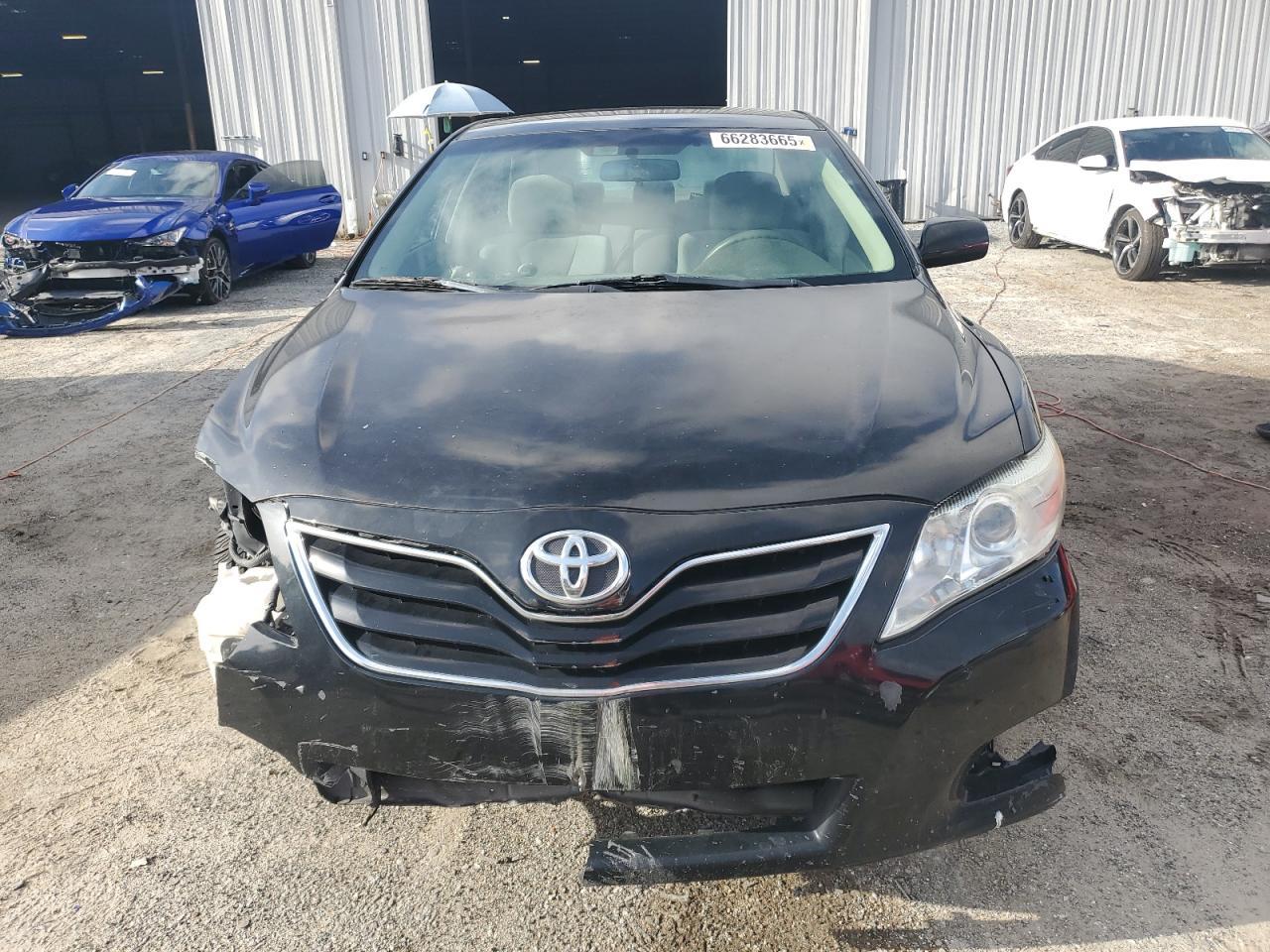 2010 Toyota Camry Base - Image 5