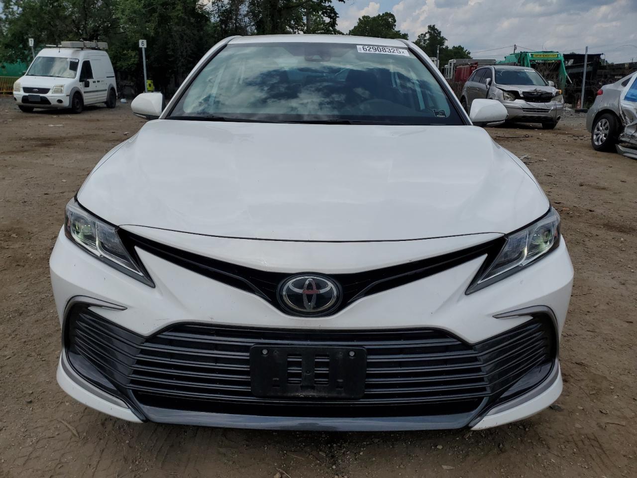 2023 Toyota Camry Le - Фото 5