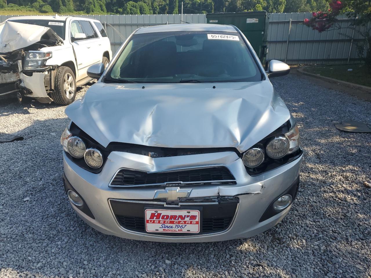 2012 Chevrolet Sonic Lt - Image 5