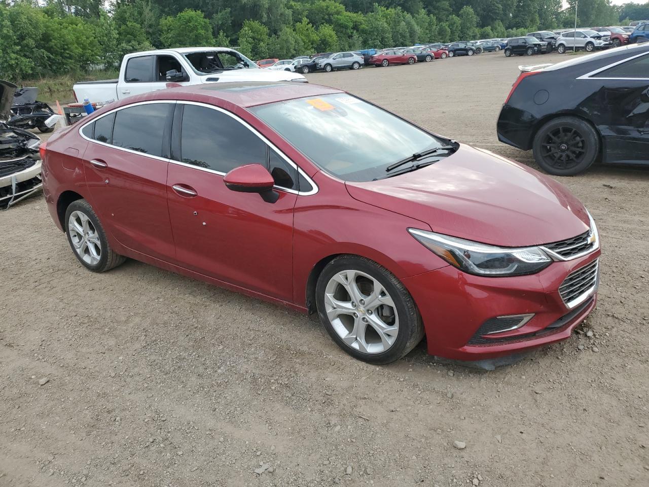 2017 Chevrolet Cruze Premier - Фото 4