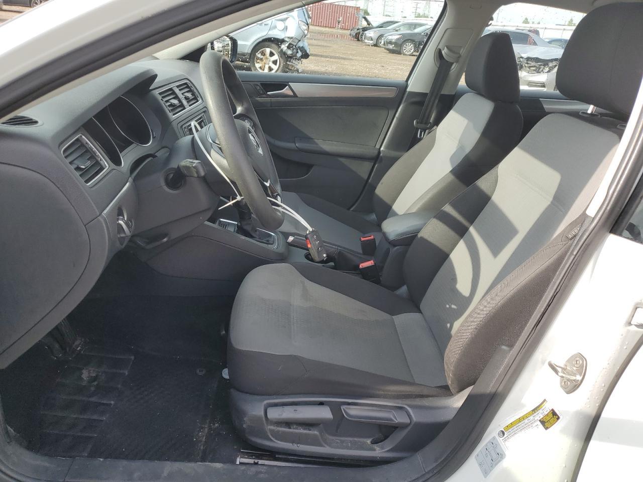 2018 Volkswagen Jetta S - Image 7