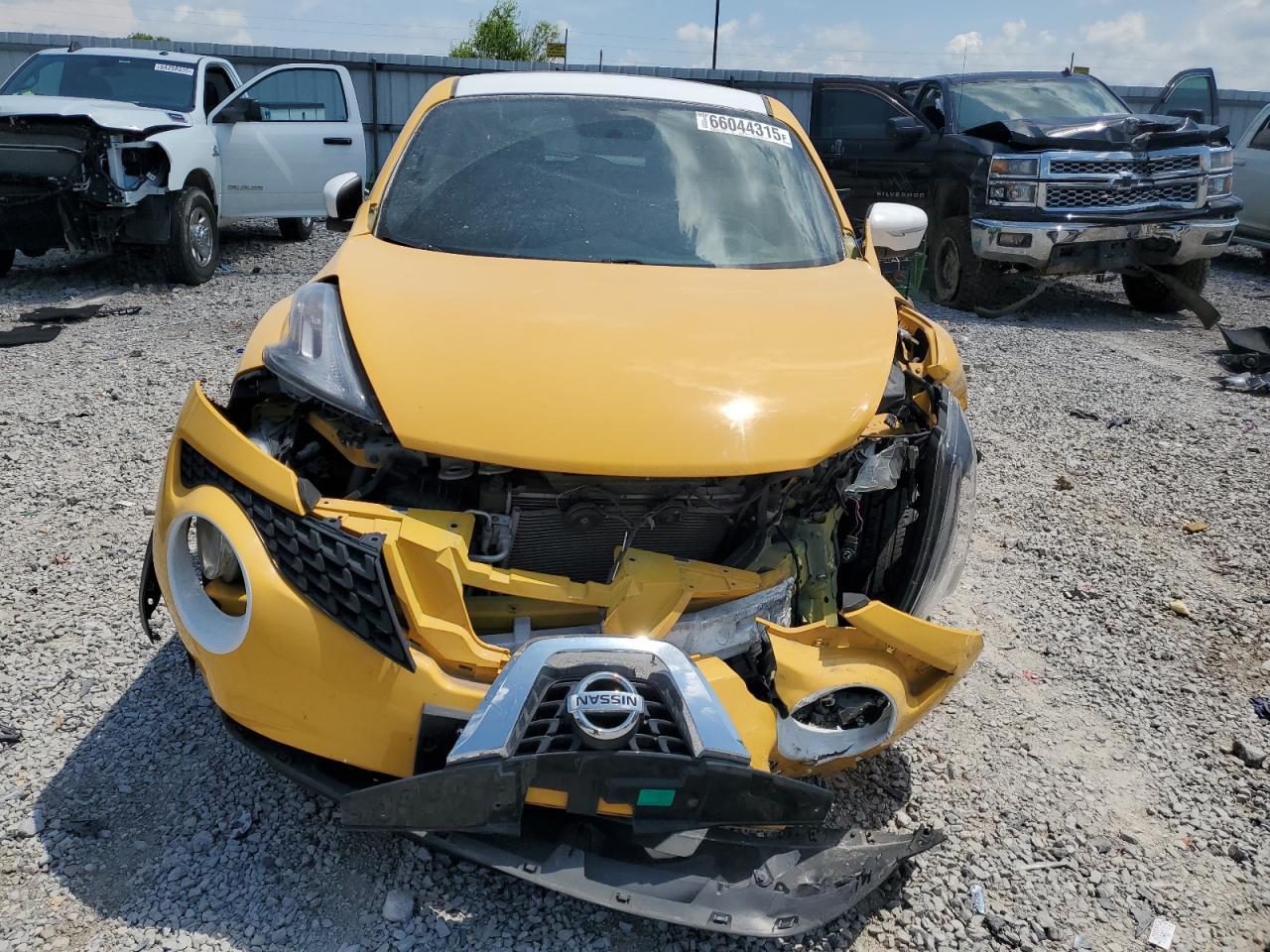 2015 Nissan Juke S - Фото 5