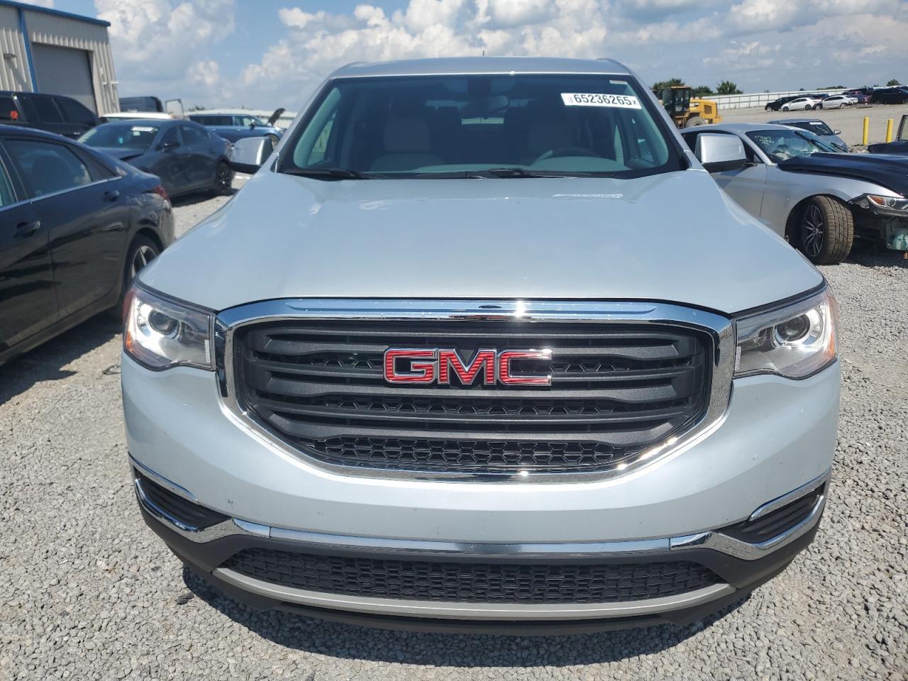 2018 GMC Acadia Sle - Image 5