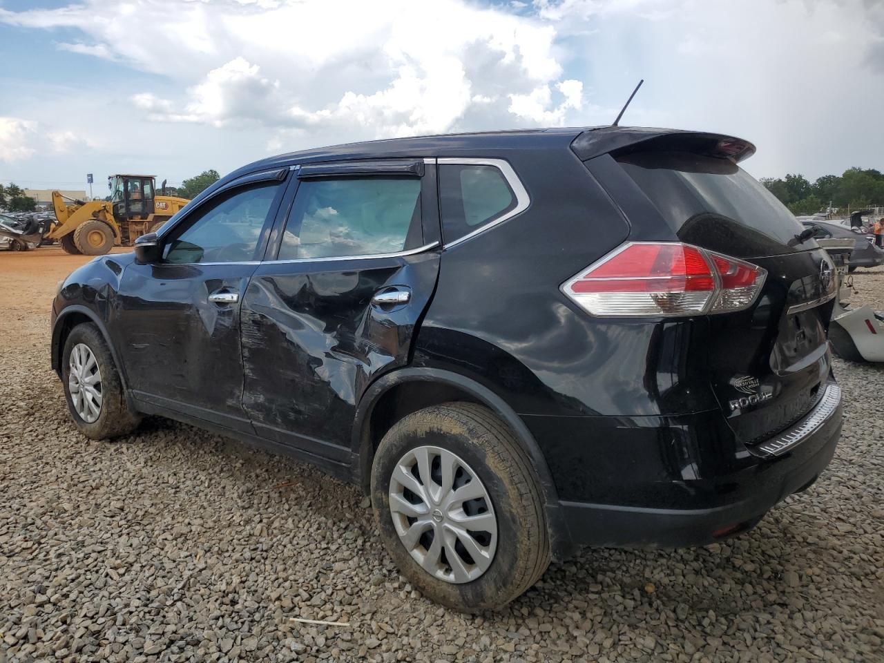 2015 Nissan Rogue S - Image 2