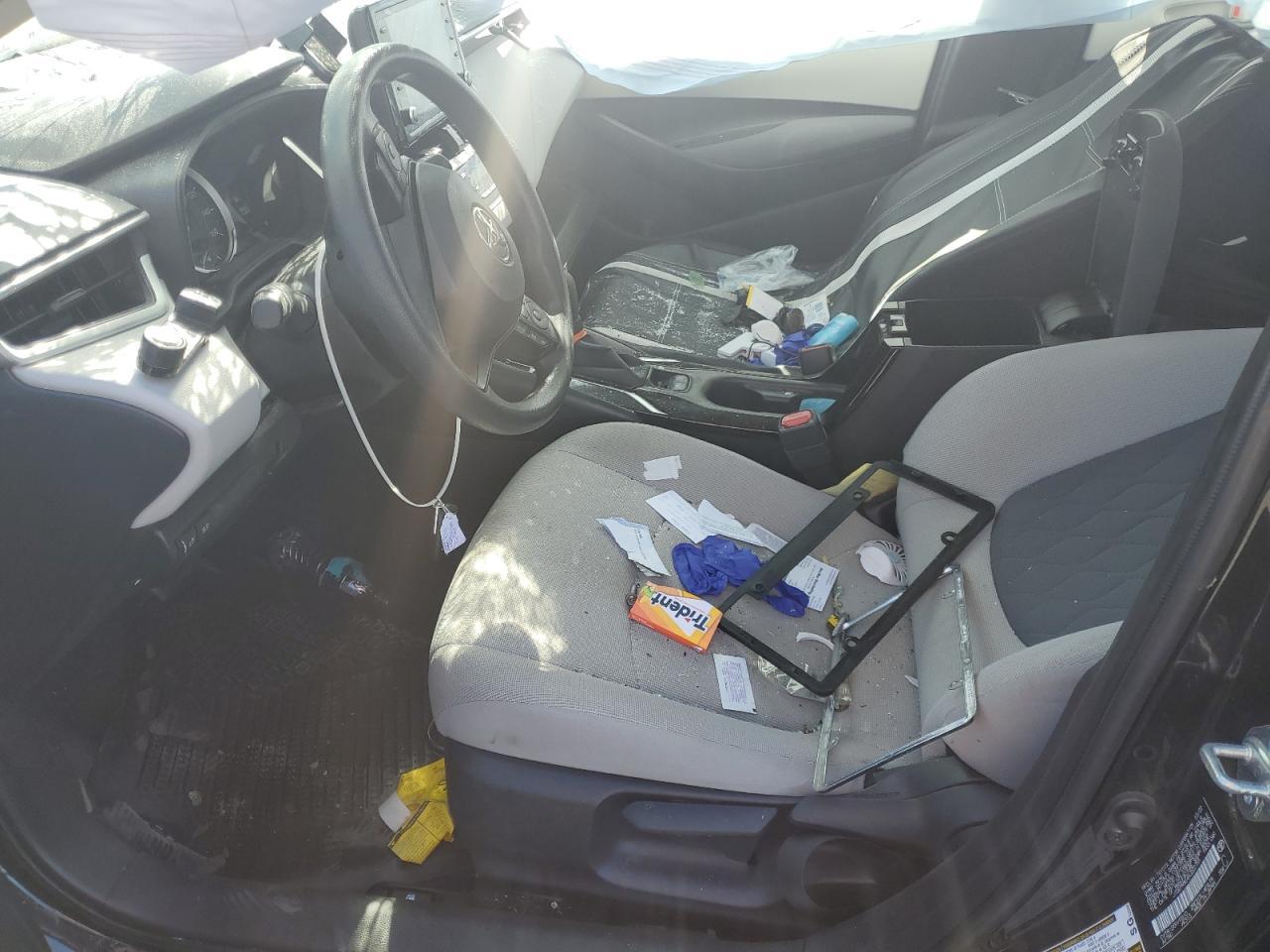 2022 Toyota Corolla Le - Image 7