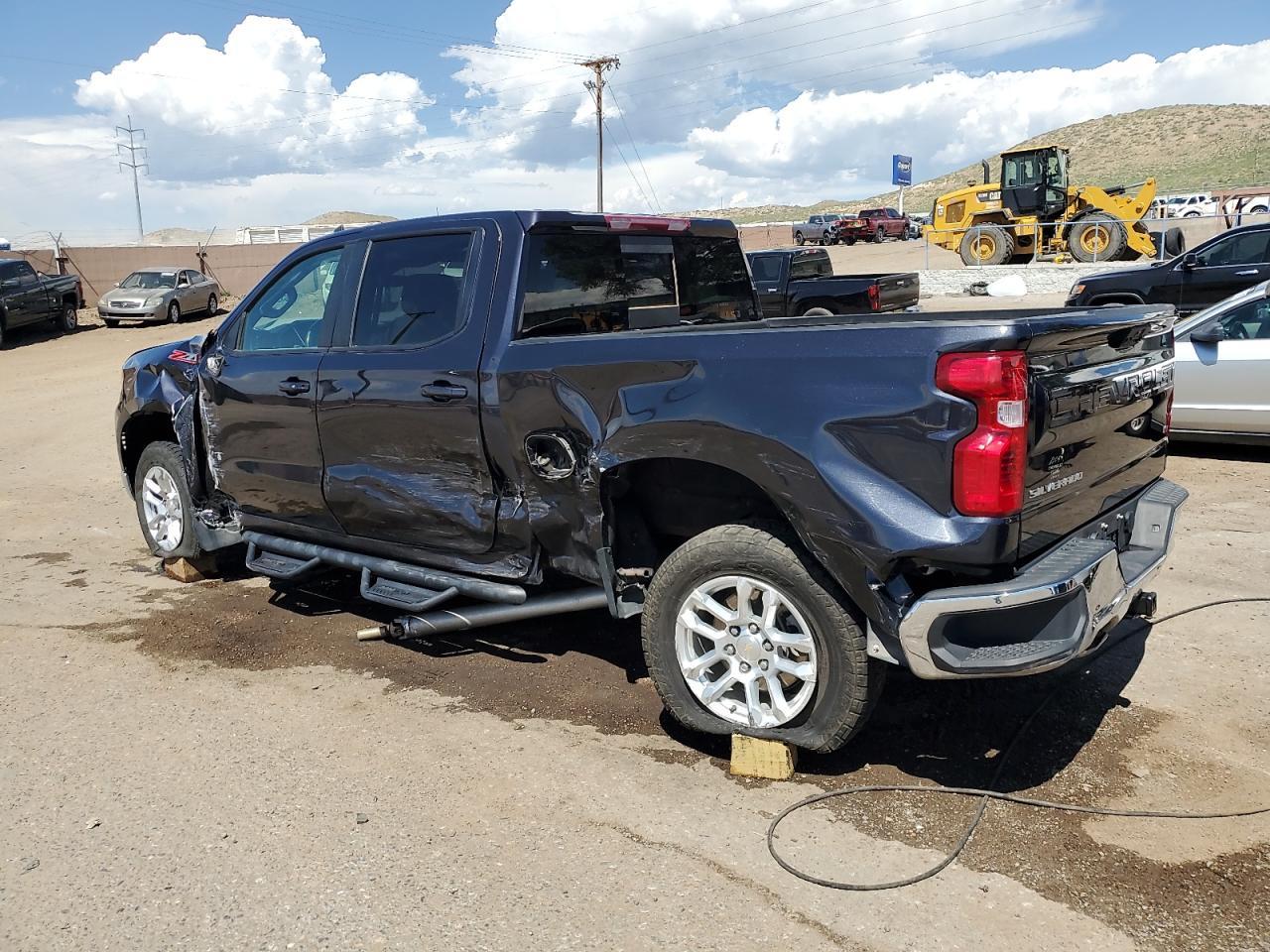 2022 Chevrolet Silverado K1500 Lt - Фото 2