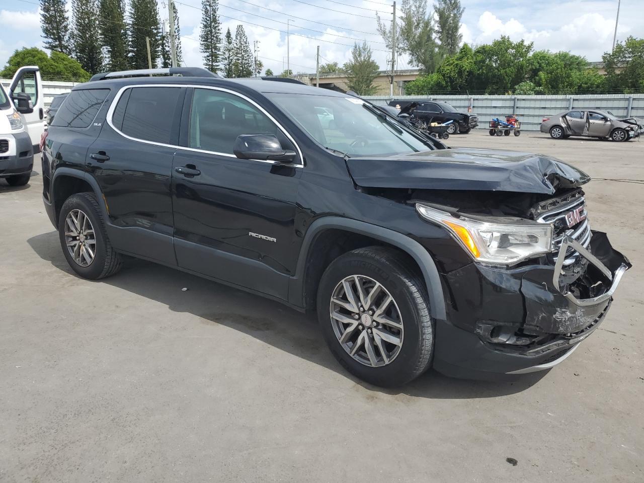 2017 GMC Acadia Sle - Фото 4