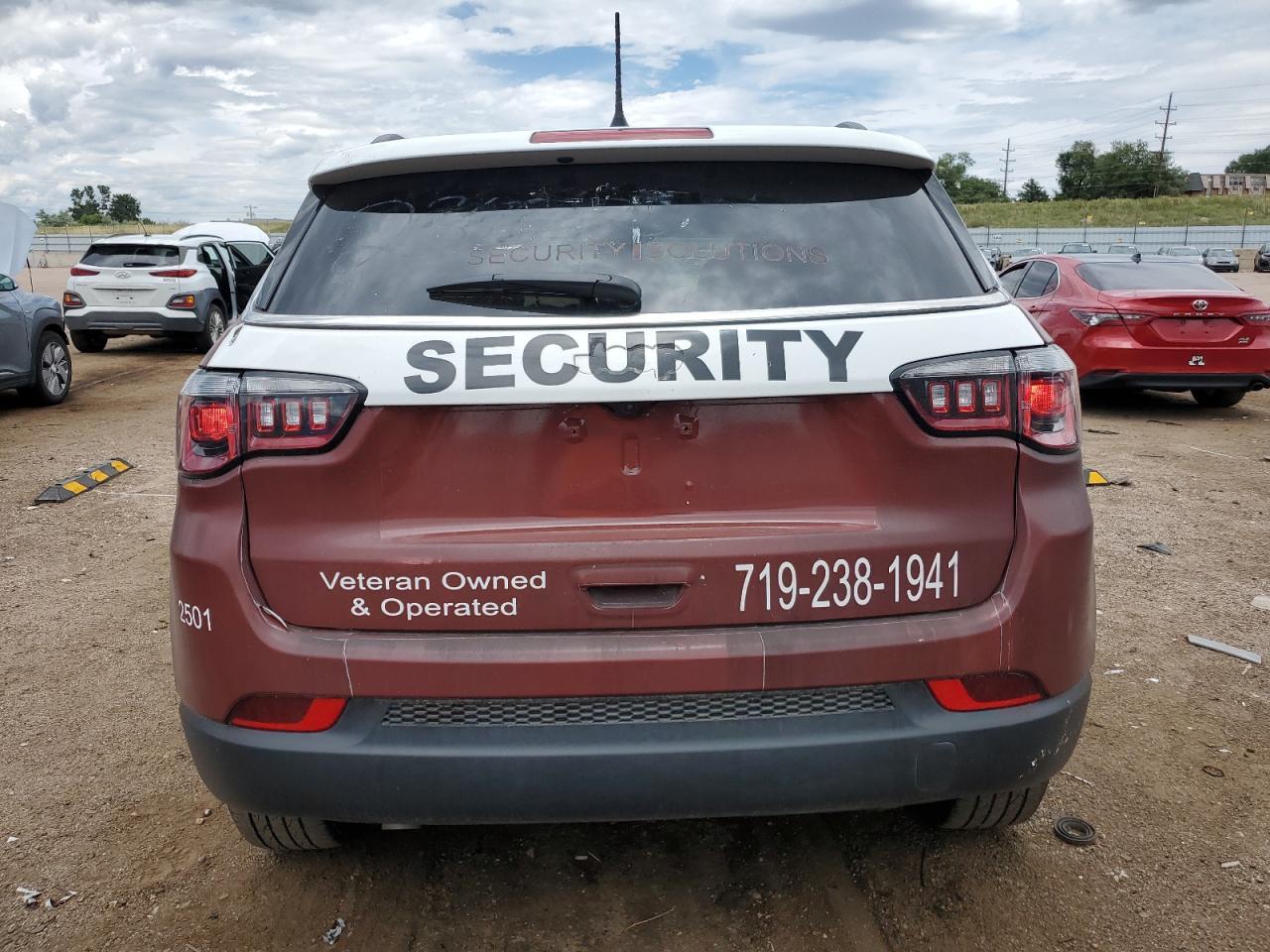 2025 Jeep Compass Latitude - Фото 6