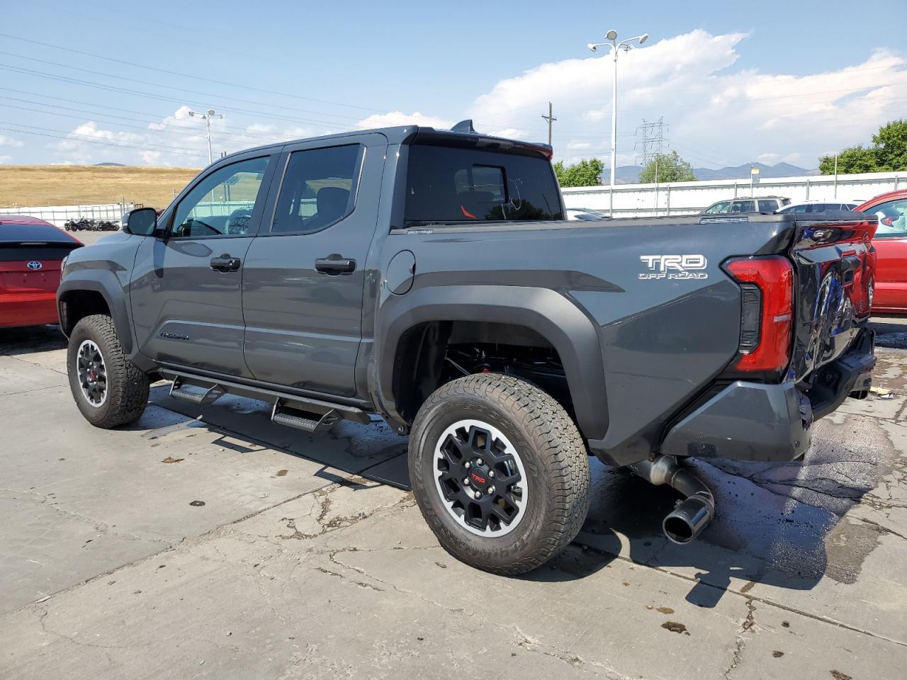 2025 Toyota Tacoma Double Cab - Фото 2