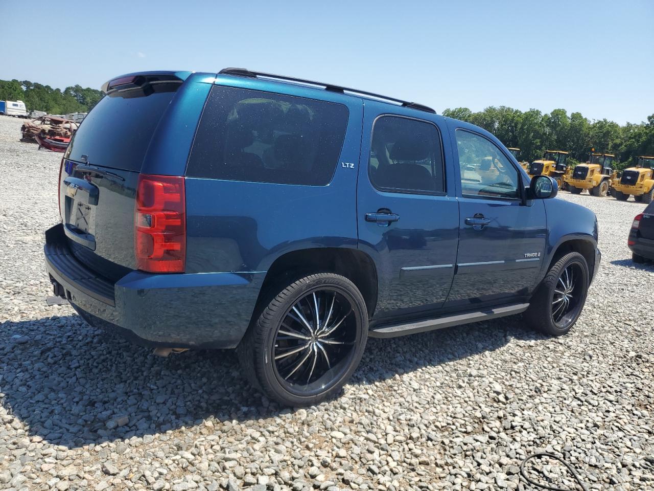 2007 Chevrolet Tahoe C1500 - Фото 3