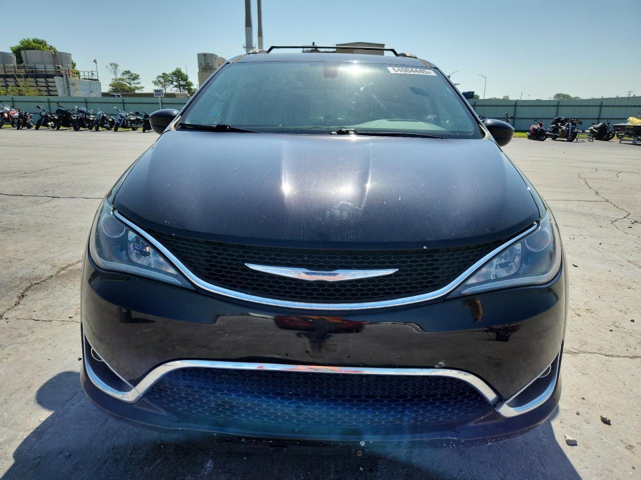 2018 Chrysler Pacifica Touring L - Фото 5