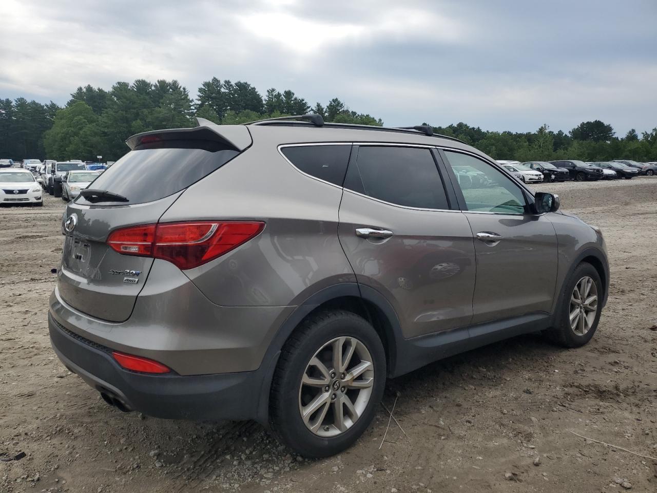 2014 Hyundai Santa Fe Sport - Image 3