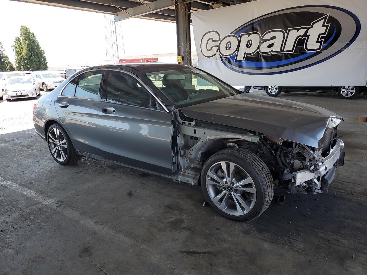 2017 Mercedes-Benz C 300 - Фото 4