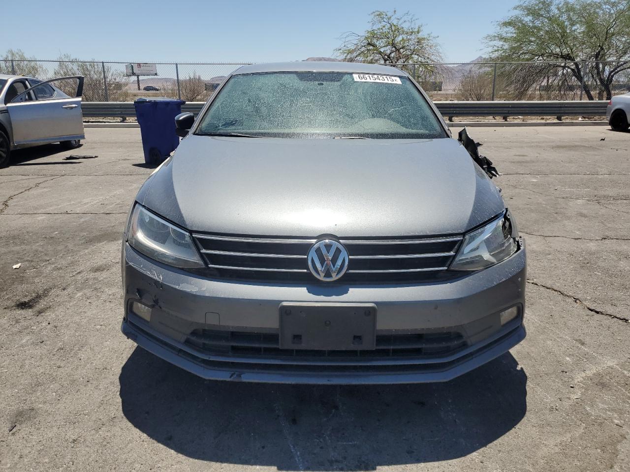 2016 Volkswagen Jetta Sport - Image 5