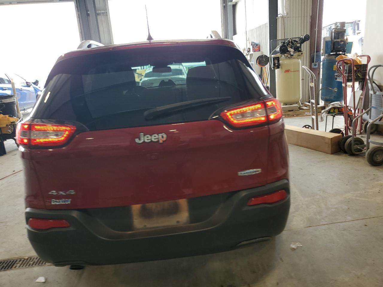 2017 Jeep Cherokee Latitude - Фото 6
