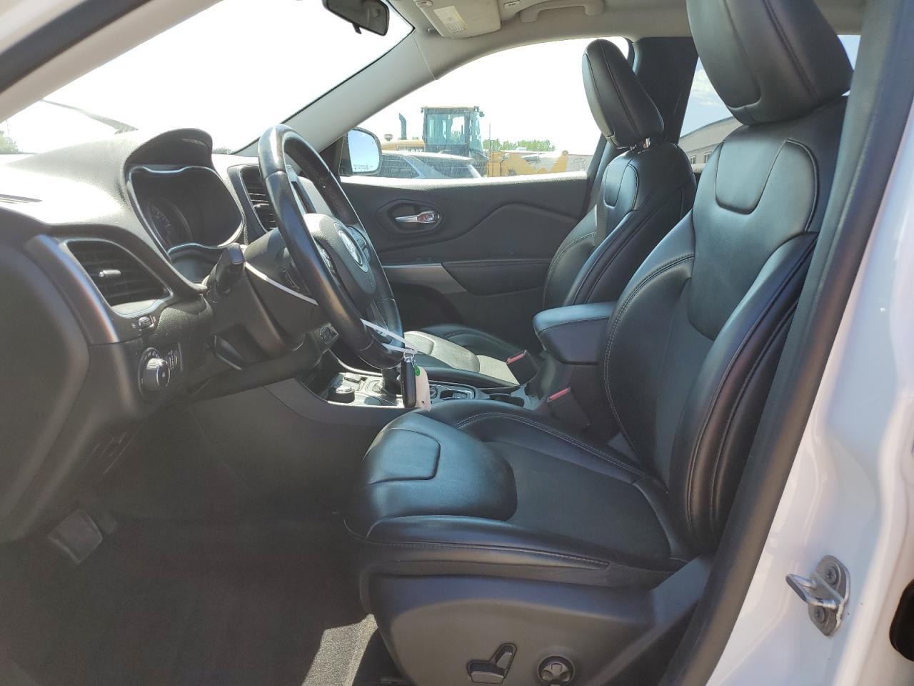 2019 Jeep Cherokee Latitude Plus - Фото 7