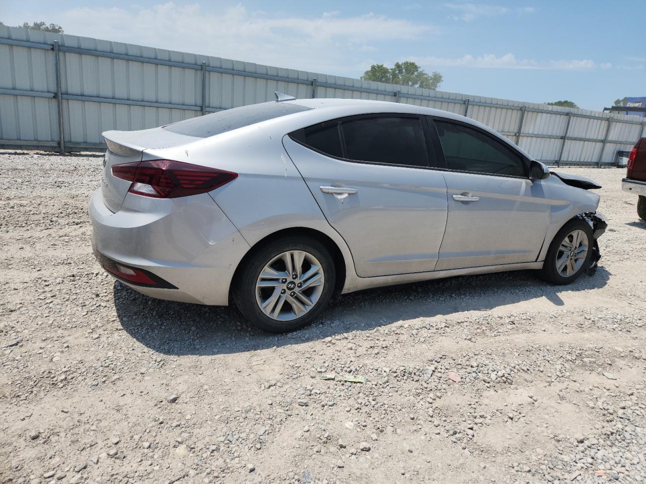 2020 Hyundai Elantra Sel - Image 3
