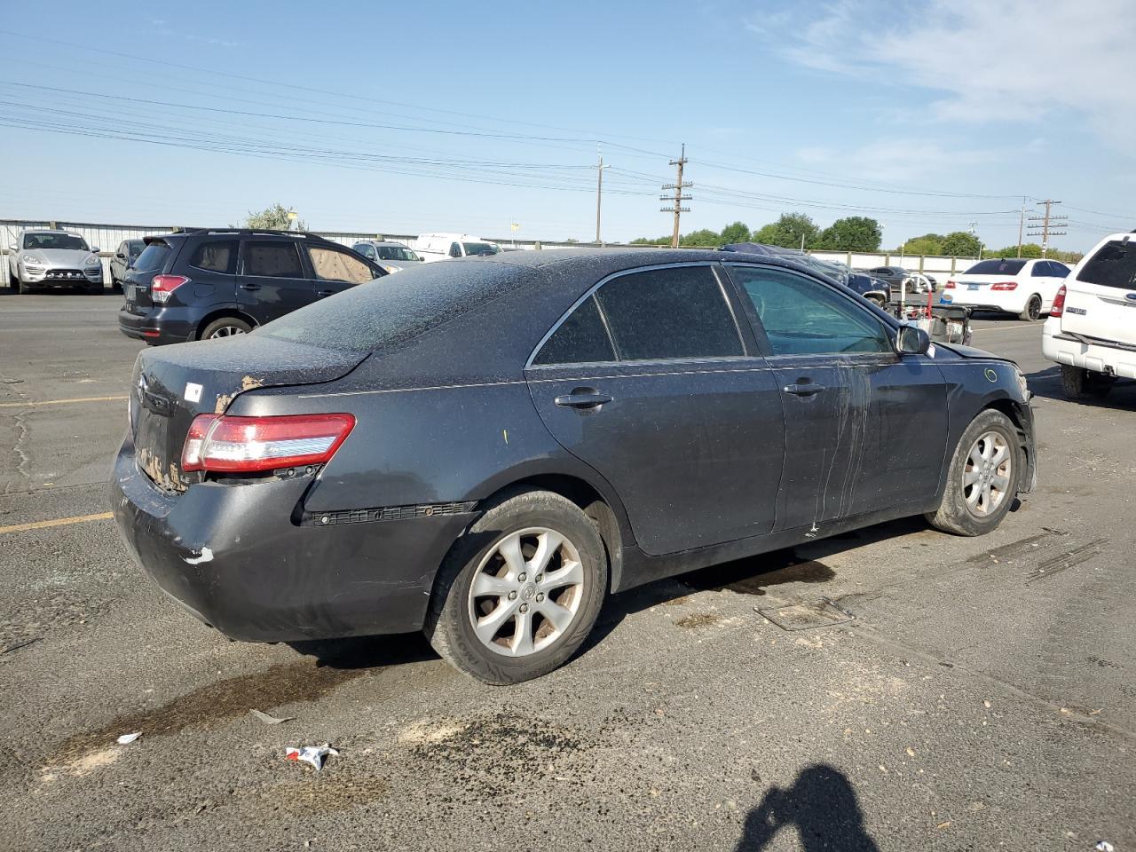 2011 Toyota Camry Base - Фото 3