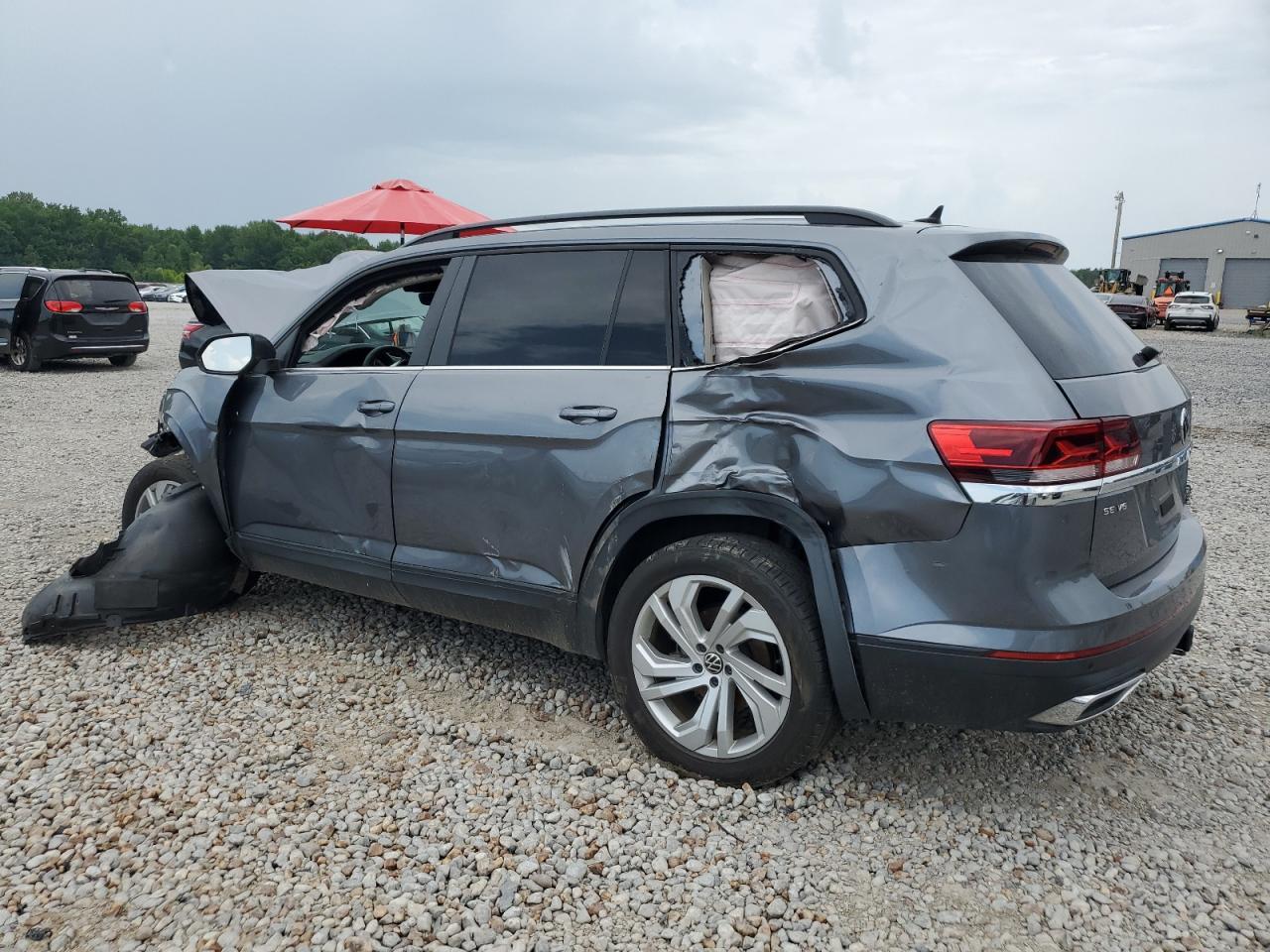 2021 Volkswagen Atlas Se - Фото 2