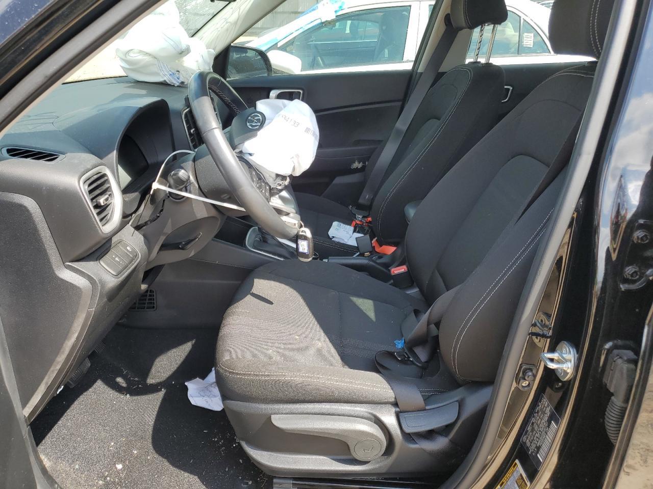 2024 Hyundai Venue Sel - Image 7