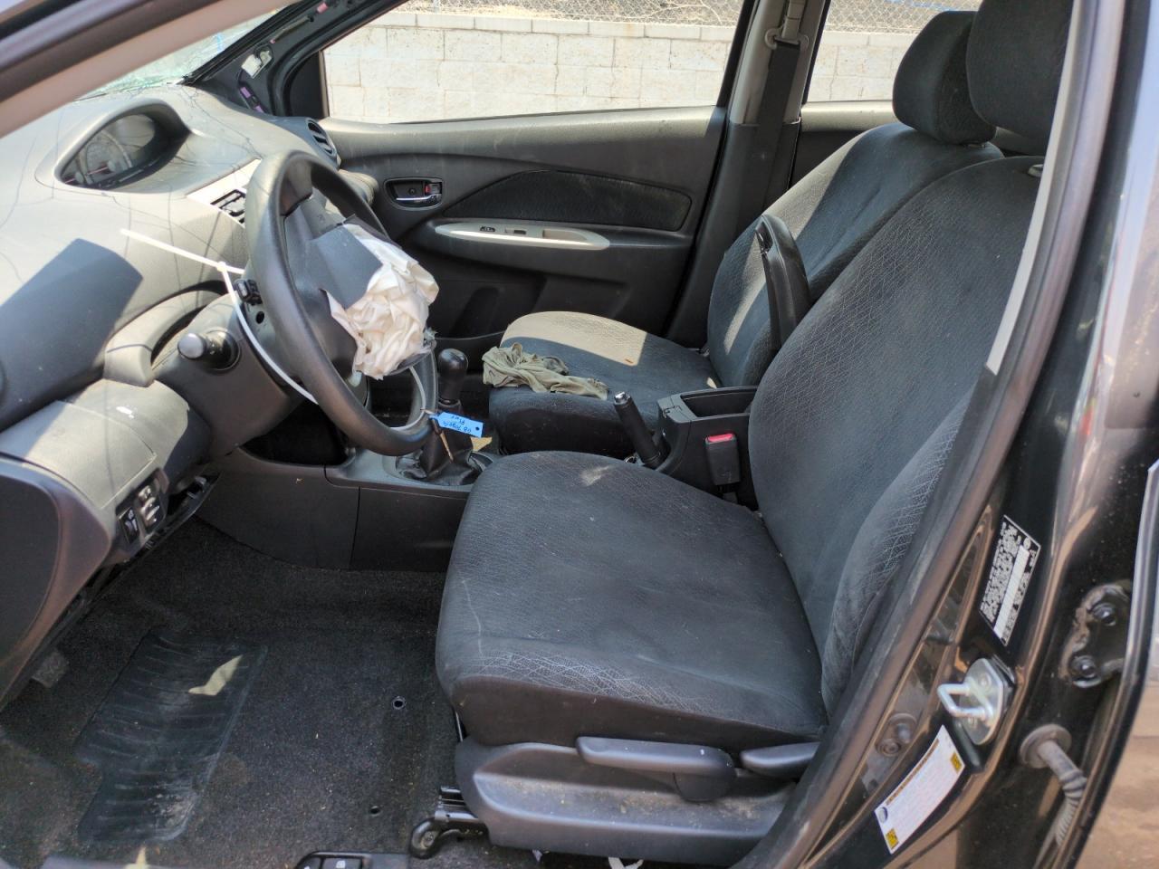 2008 Toyota Yaris - Фото 7